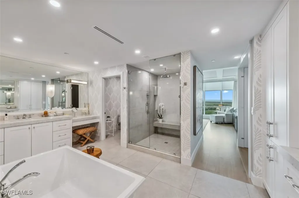 13925 Old Coast Road Naples FL 34110