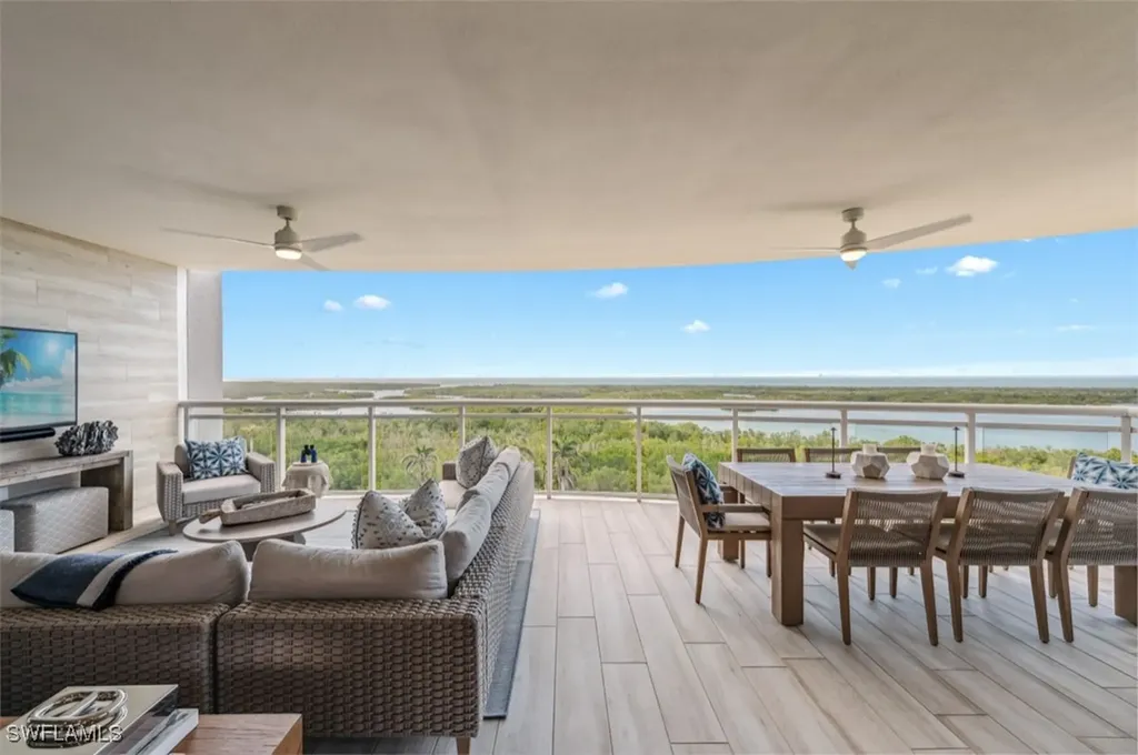 13925 Old Coast Road Naples FL 34110