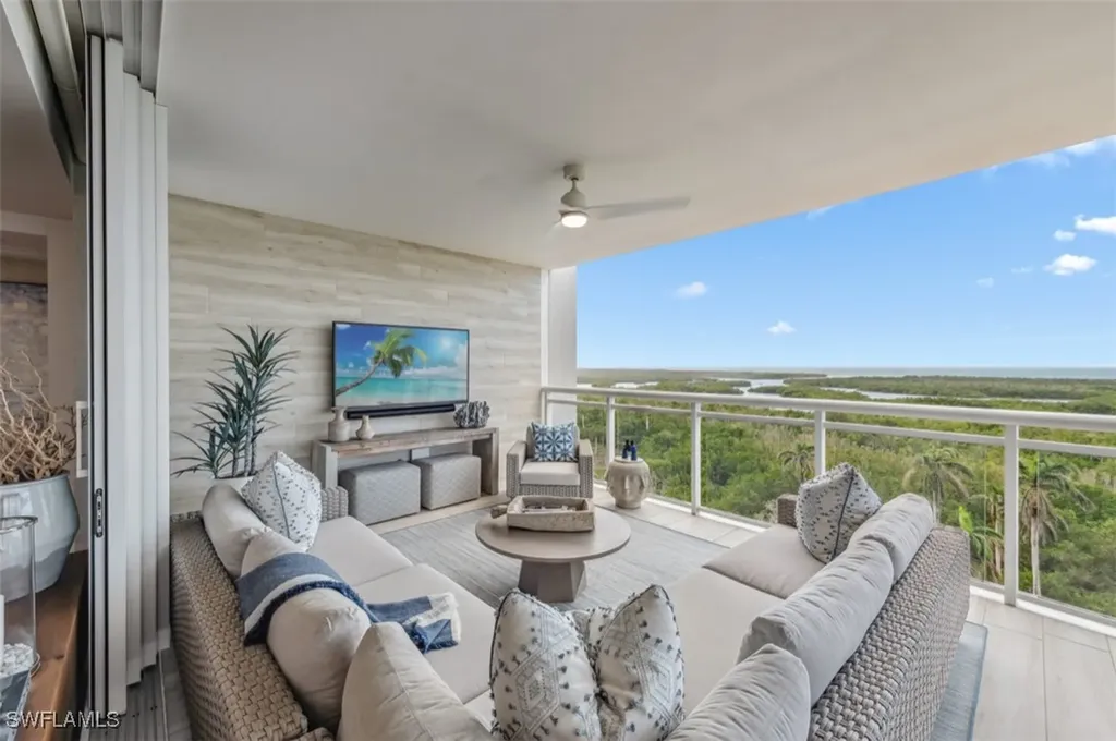 13925 Old Coast Road Naples FL 34110