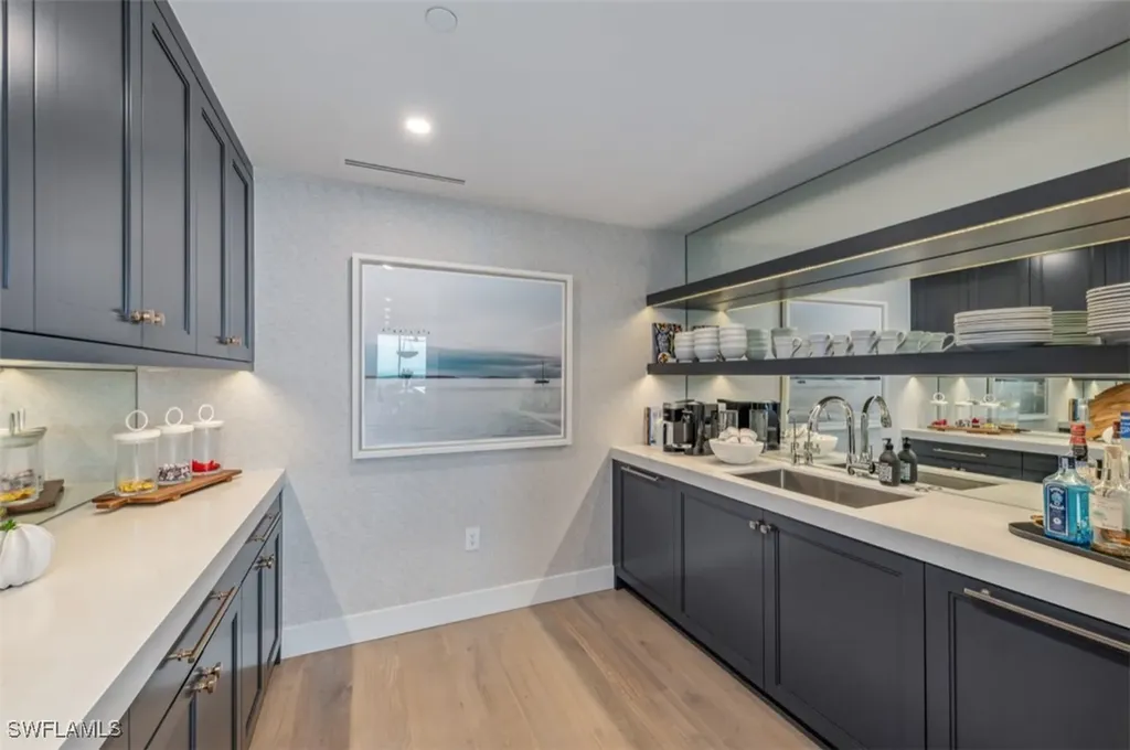 13925 Old Coast Road Naples FL 34110