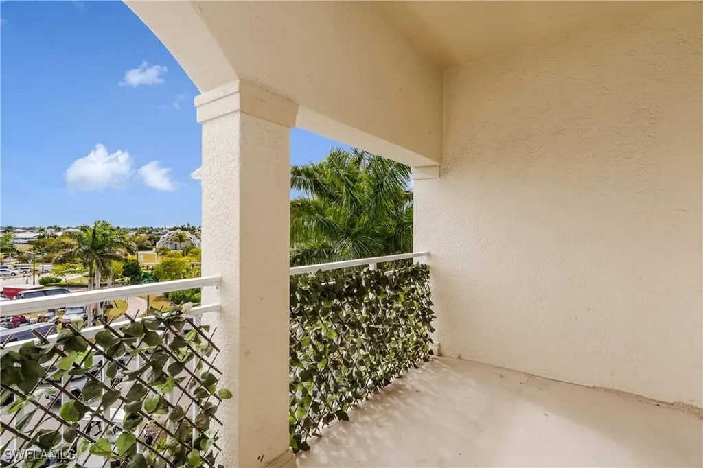 886 Park Avenue Marco Island FL 34145