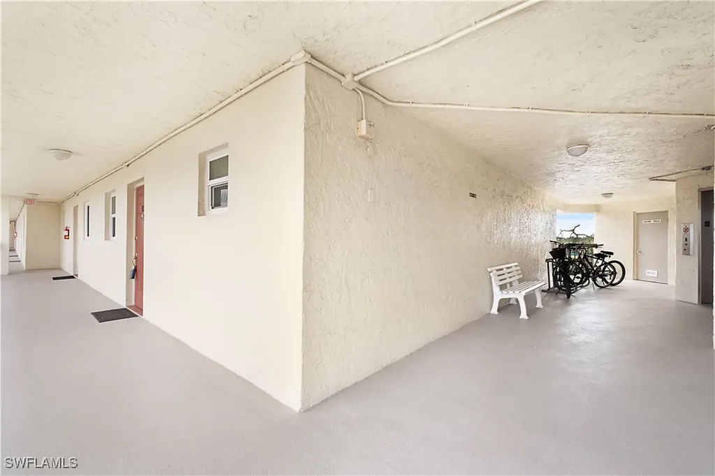 4380 27th Court SW Naples FL 34116