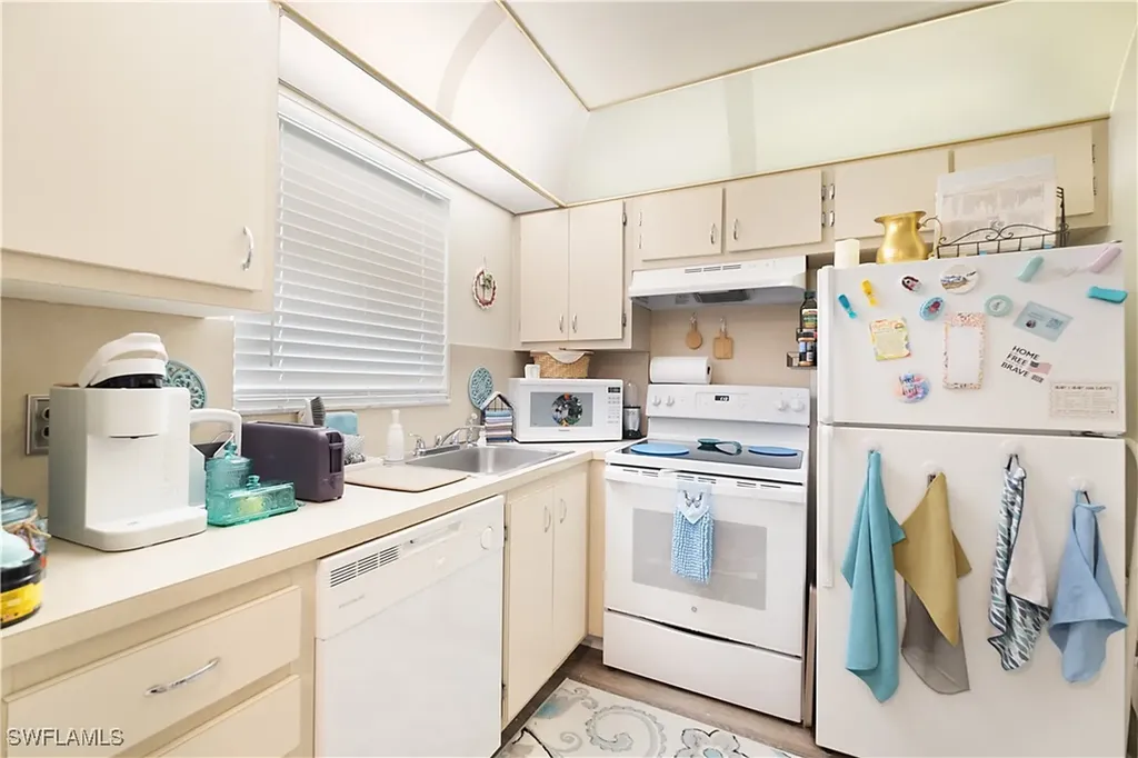 4380 27th Court SW Naples FL 34116