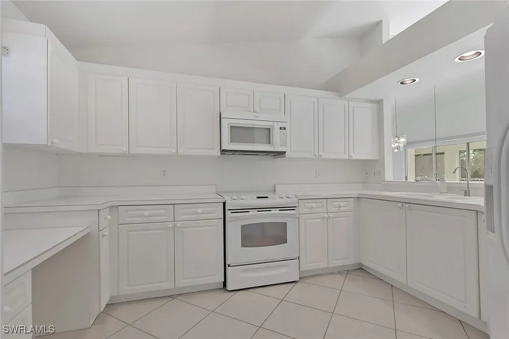 13140 Hamilton Harbour Drive Naples FL 34110