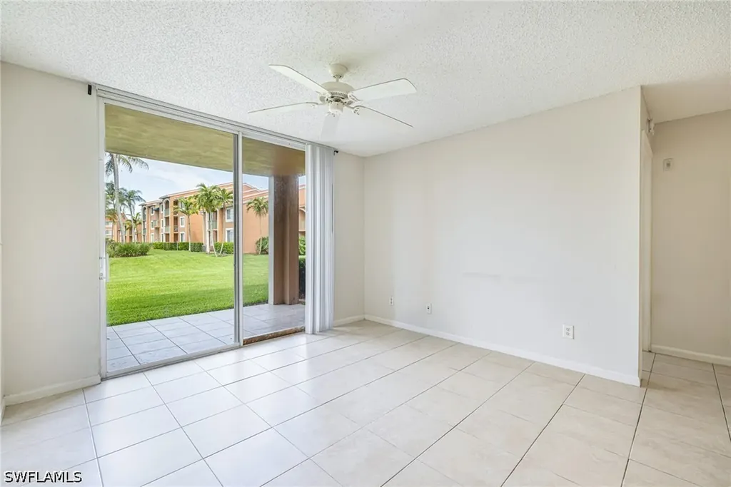1265 Wildwood Lakes Boulevard Naples FL 34104