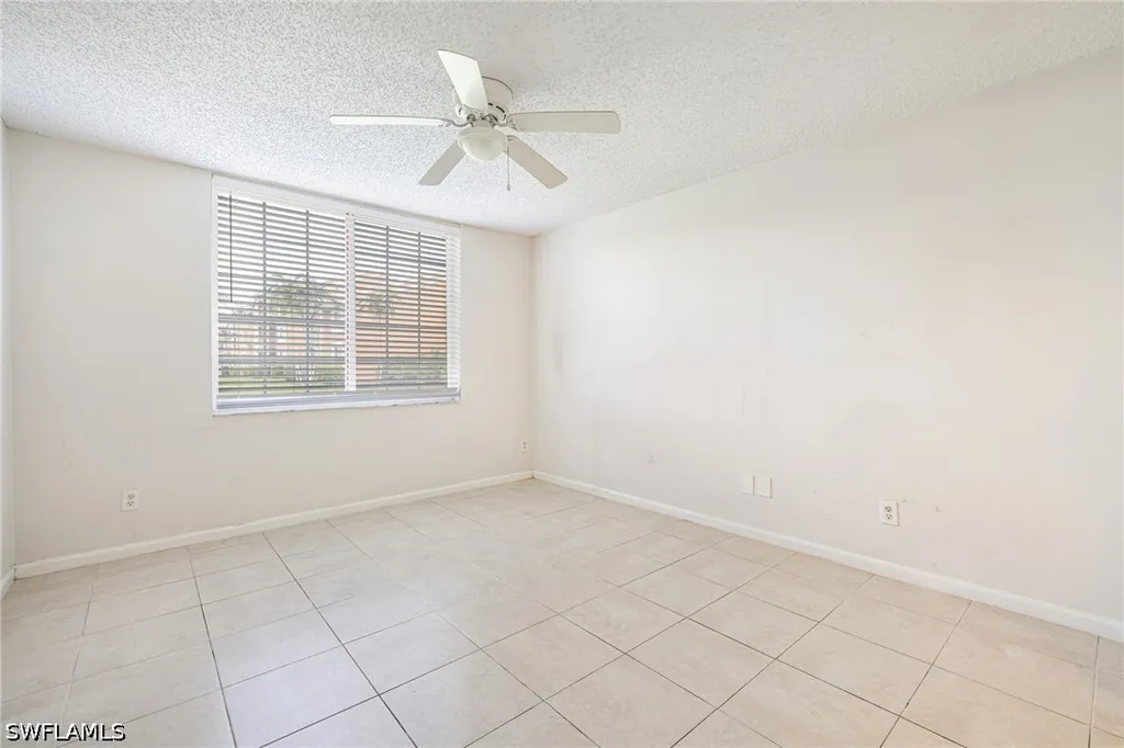 1265 Wildwood Lakes Boulevard Naples FL 34104