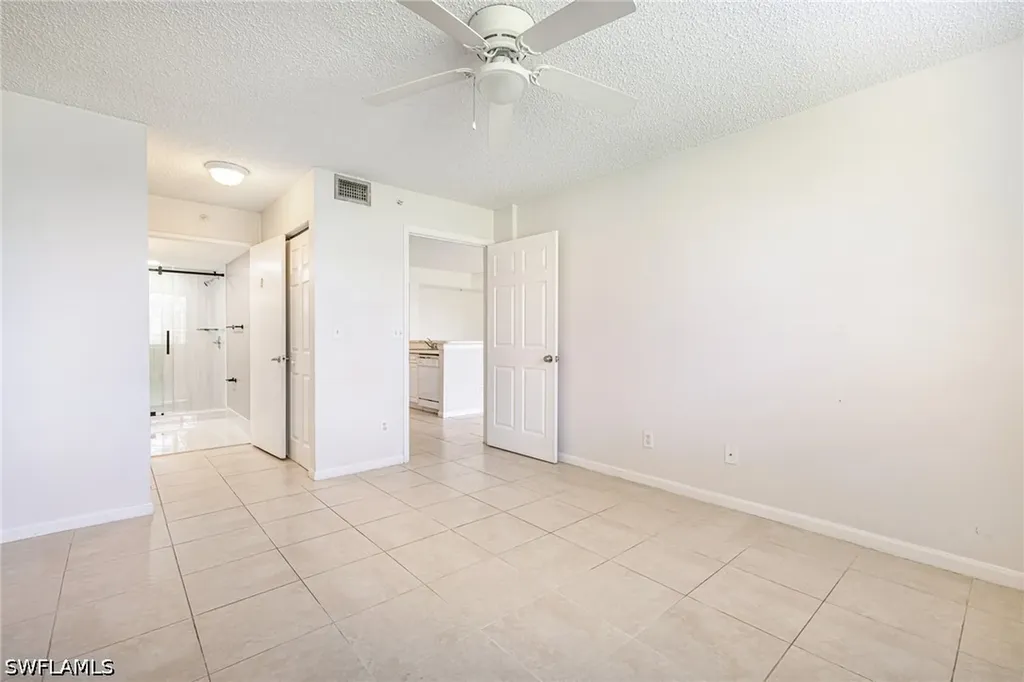 1265 Wildwood Lakes Boulevard Naples FL 34104