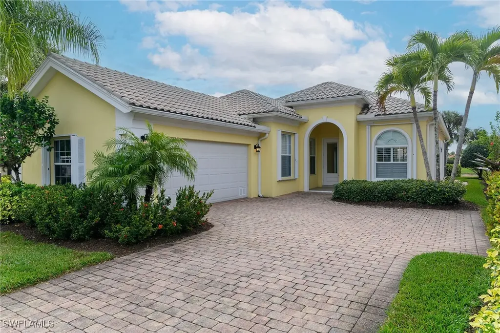 7710 Tommasi Court Naples FL 34114