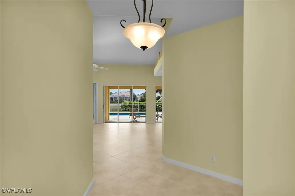7710 Tommasi Court Naples FL 34114