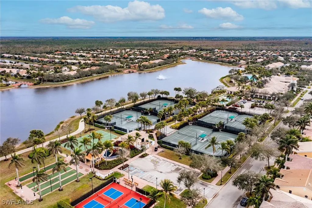 7710 Tommasi Court Naples FL 34114