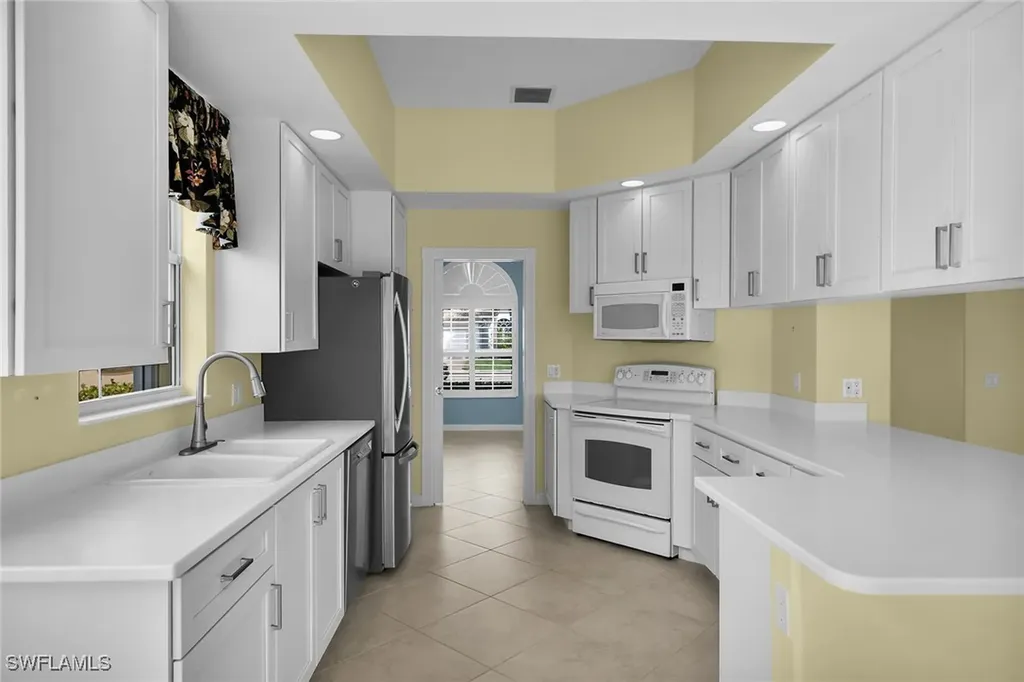 7710 Tommasi Court Naples FL 34114