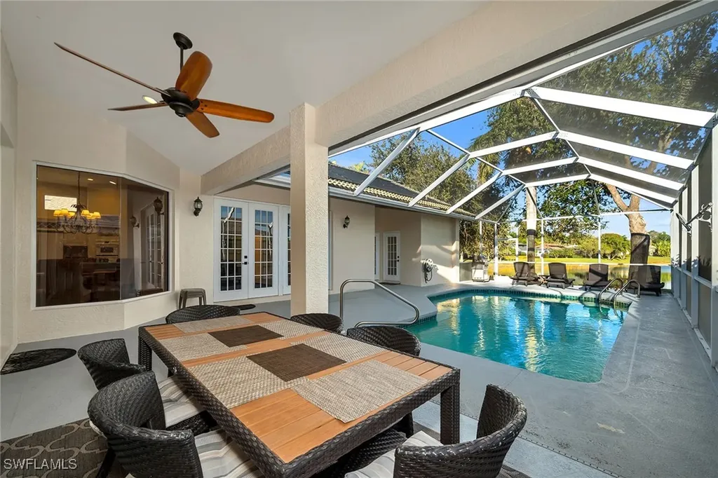 934 Marble Drive Naples FL 34104