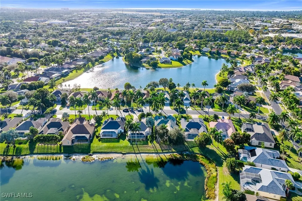 934 Marble Drive Naples FL 34104