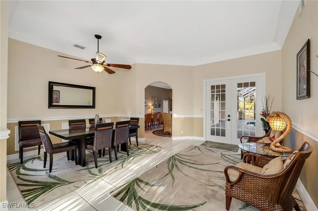 934 Marble Drive Naples FL 34104