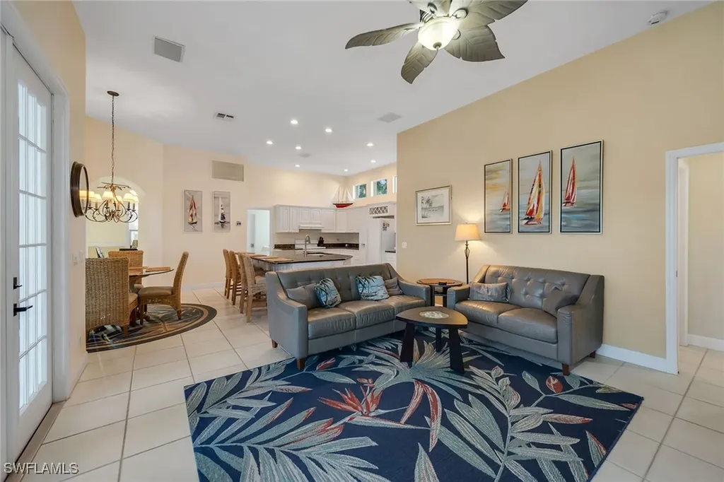 934 Marble Drive Naples FL 34104
