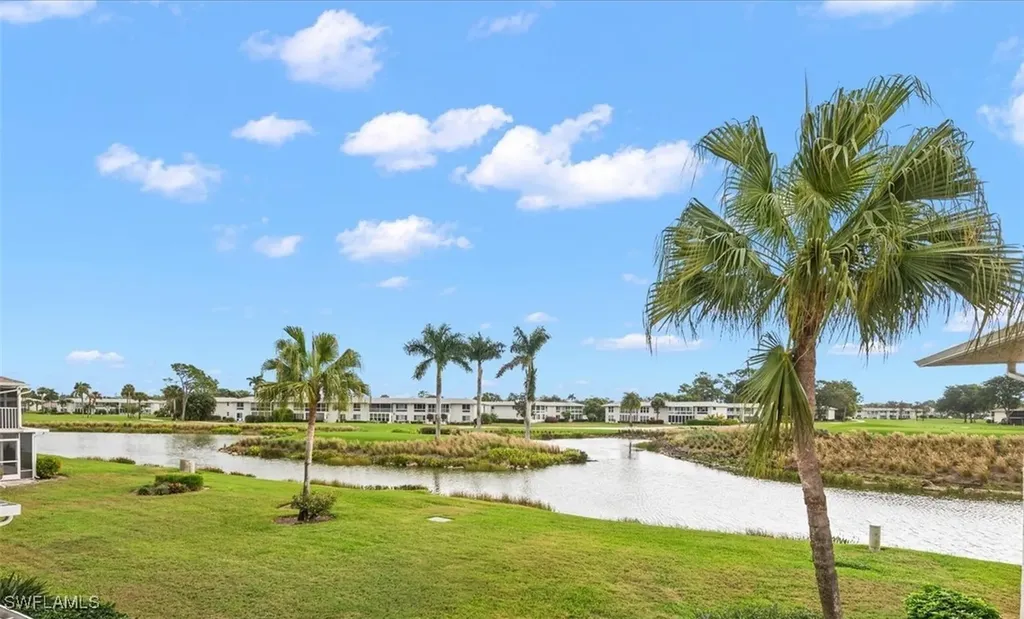 221 Palm Drive Naples FL 34112