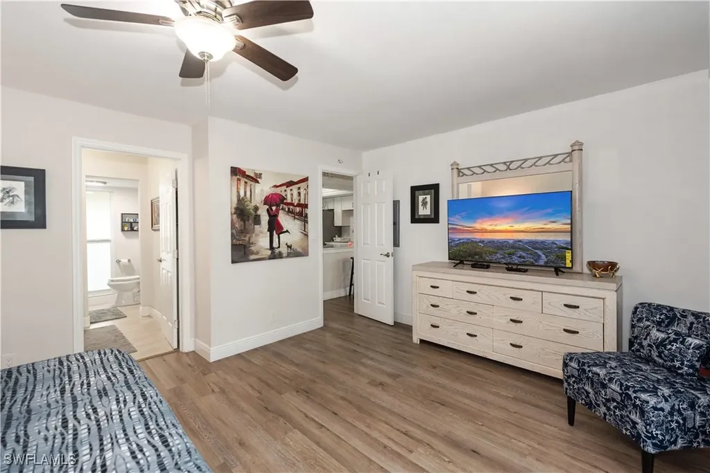 221 Palm Drive Naples FL 34112