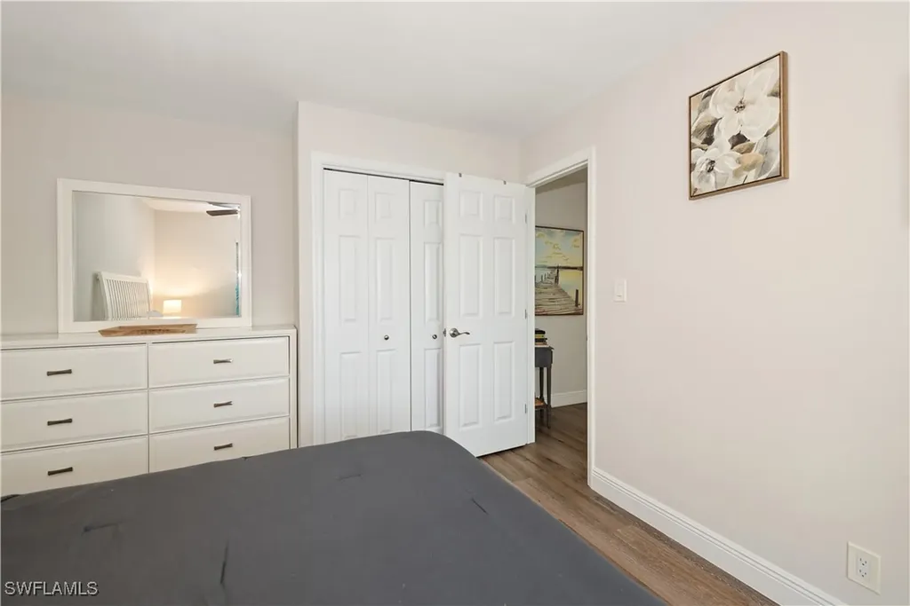 221 Palm Drive Naples FL 34112