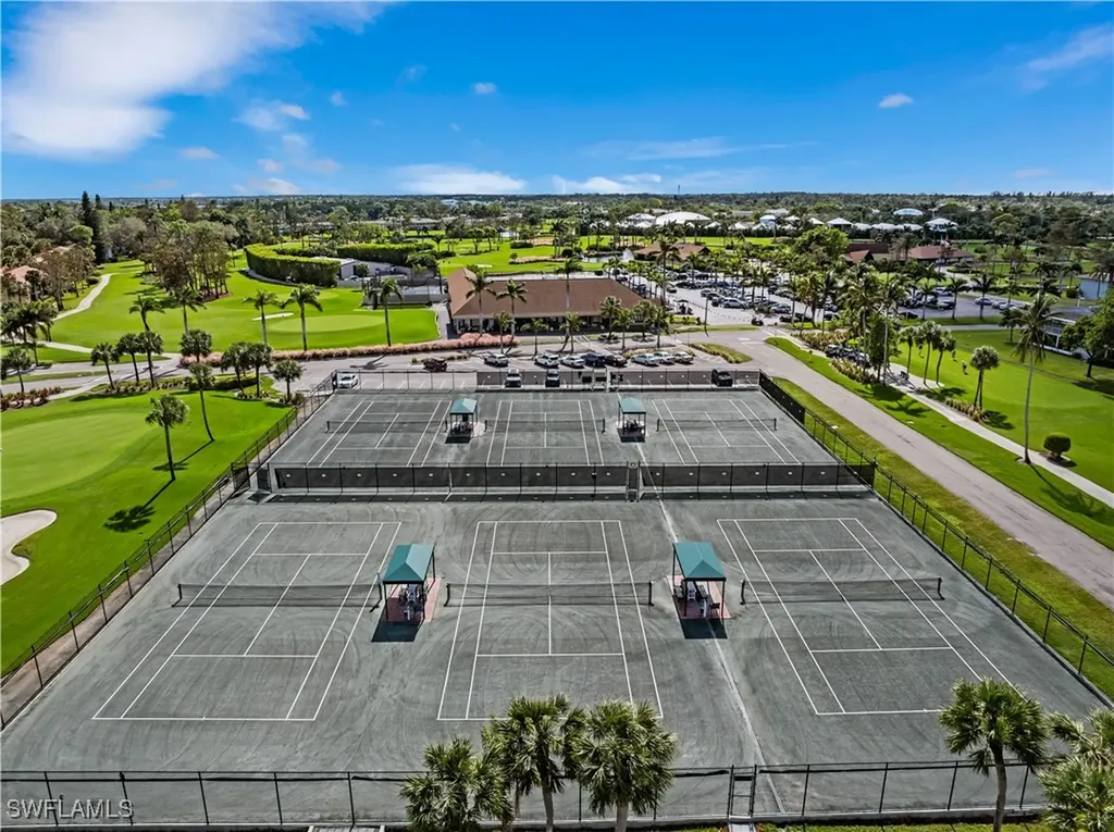 221 Palm Drive Naples FL 34112