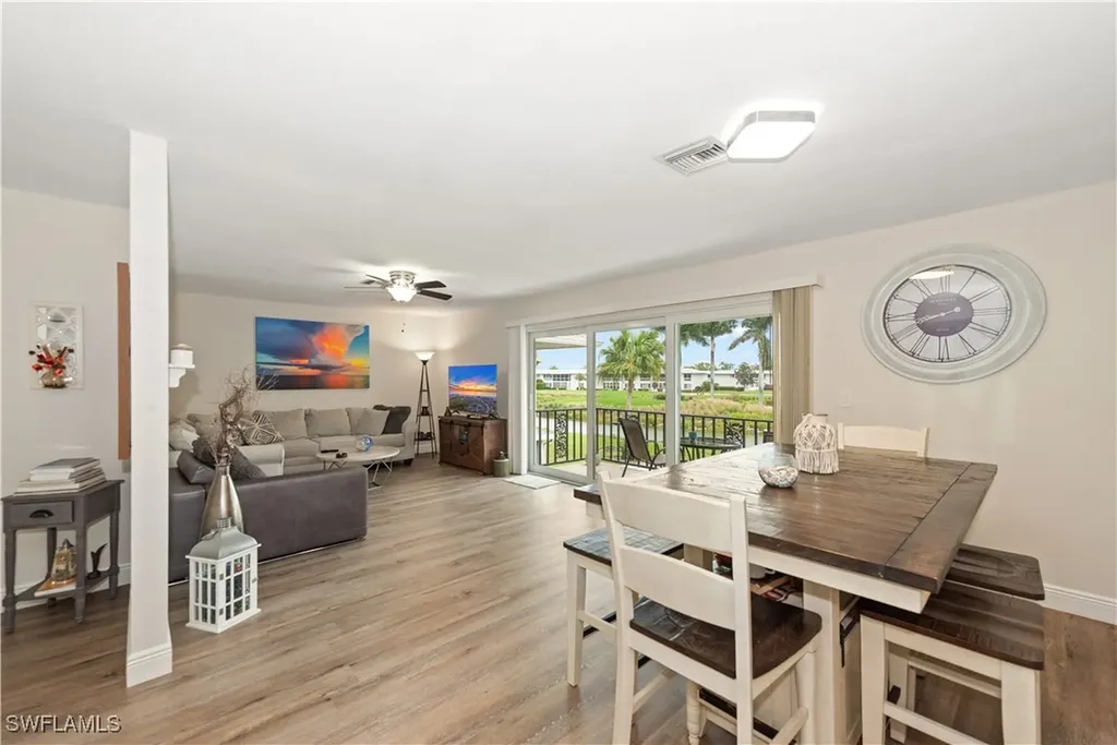 221 Palm Drive Naples FL 34112