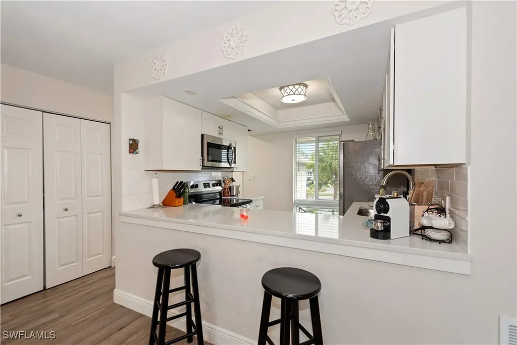 221 Palm Drive Naples FL 34112