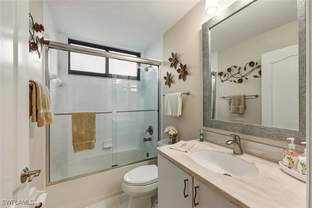 8370 Heritage Links Court Naples FL 34112