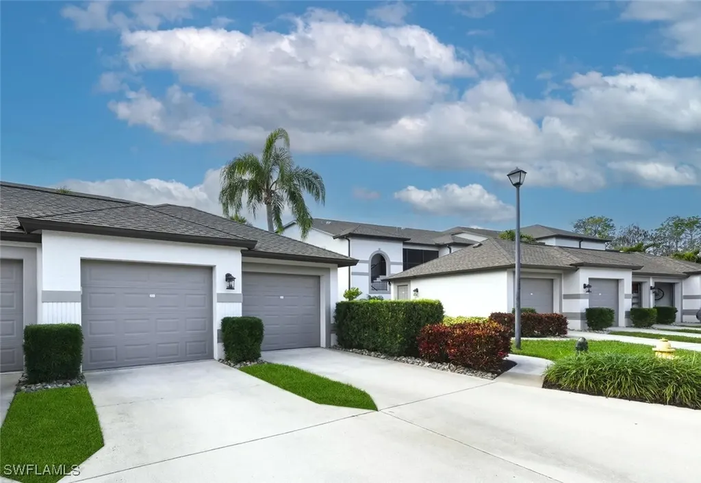 8370 Heritage Links Court Naples FL 34112