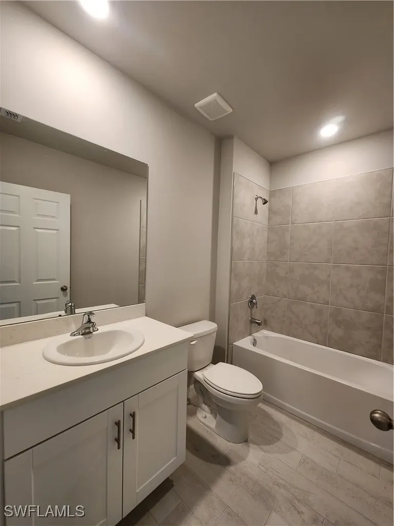 3635 Rollingwater Way North Fort Myers FL 33917