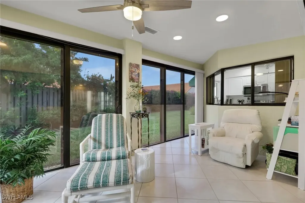 805 Reef Point Circle Naples FL 34108