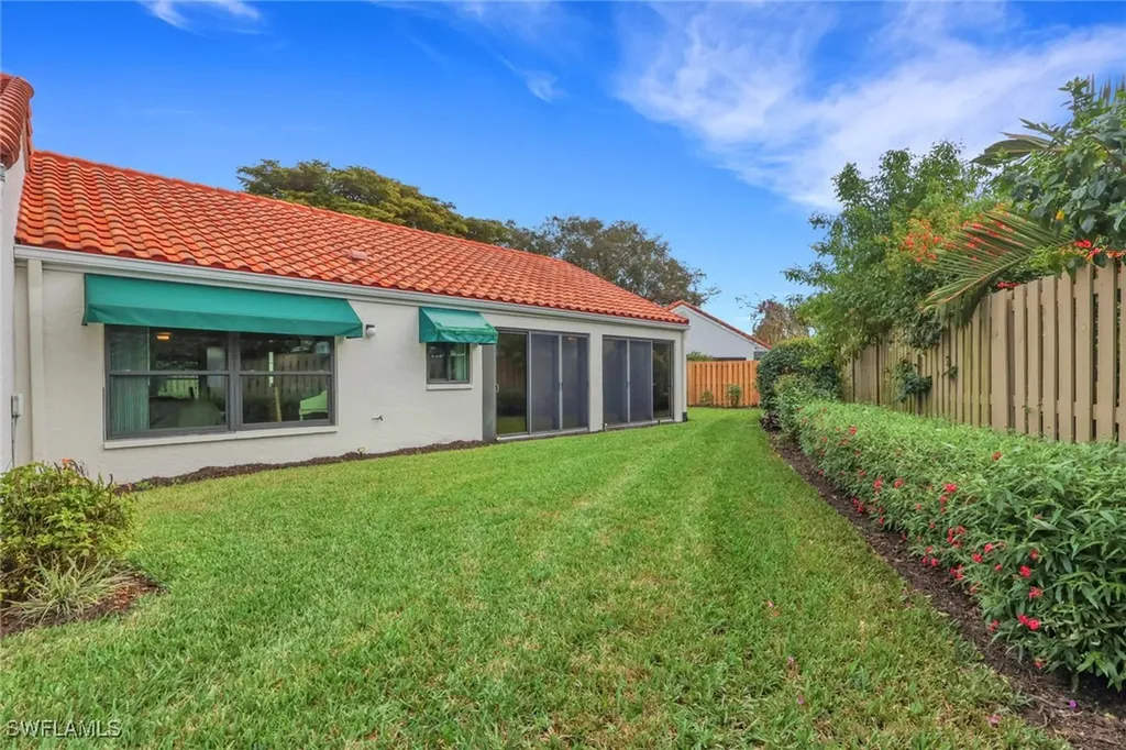 805 Reef Point Circle Naples FL 34108