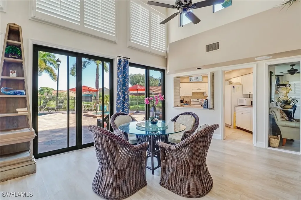 805 Reef Point Circle Naples FL 34108