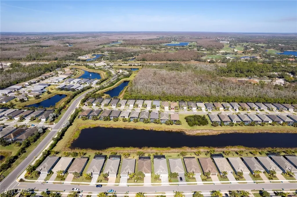 11528 Jacaranda Drive Naples FL 34120
