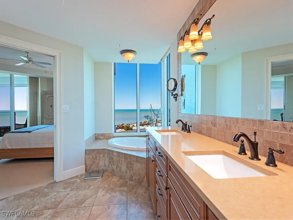 60 Seagate Drive Naples FL 34103