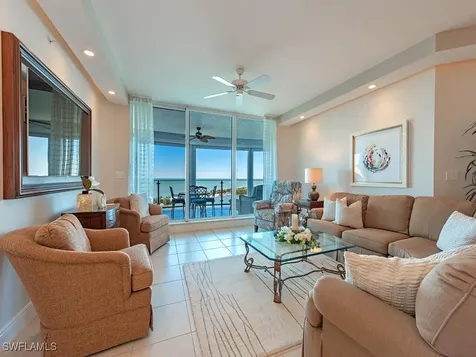 60 Seagate Drive Naples FL 34103