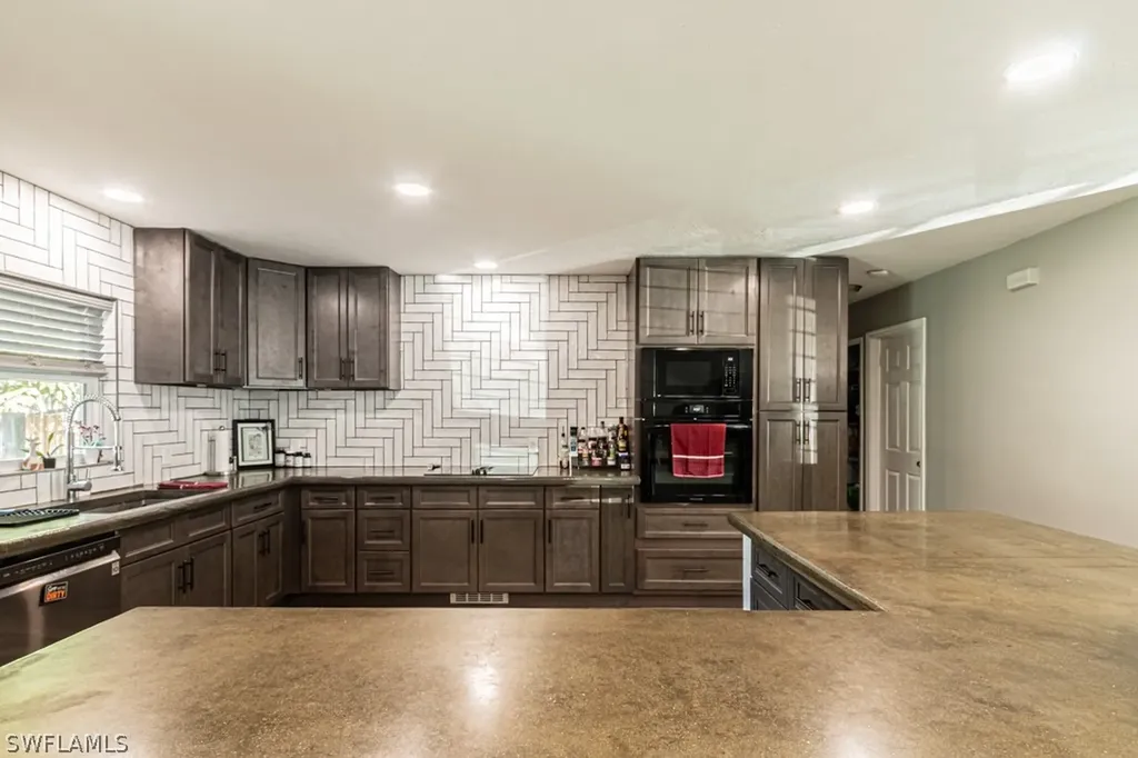 3771 31st Avenue SW Naples FL 34117
