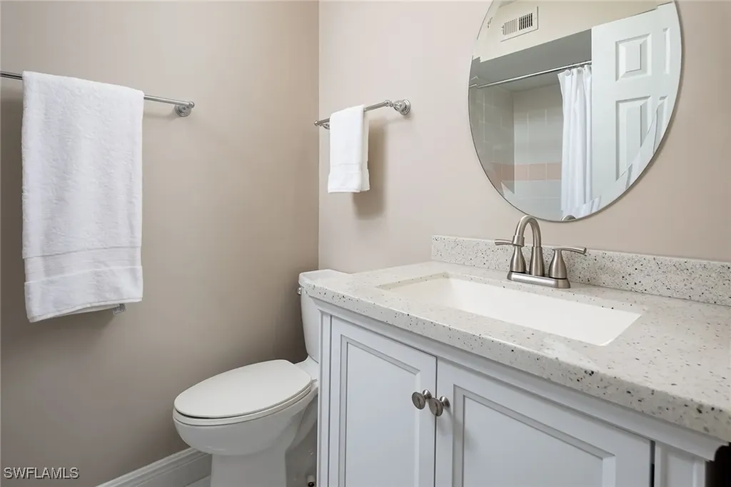 465 Broad Avenue S Naples FL 34102