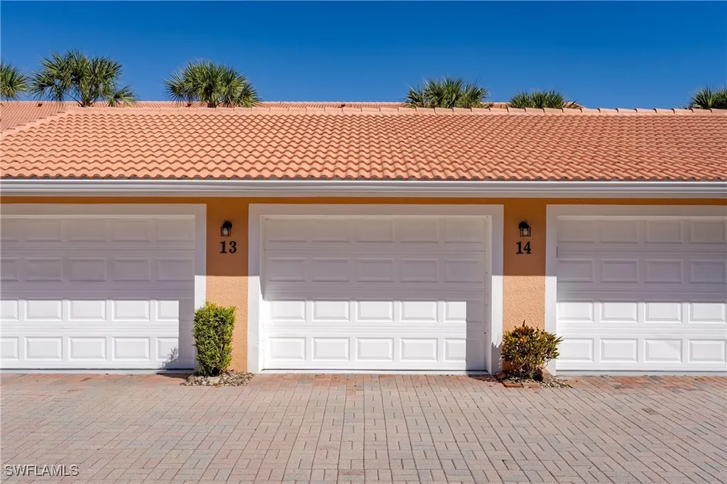 6800 Beach Resort Drive Naples FL 34114