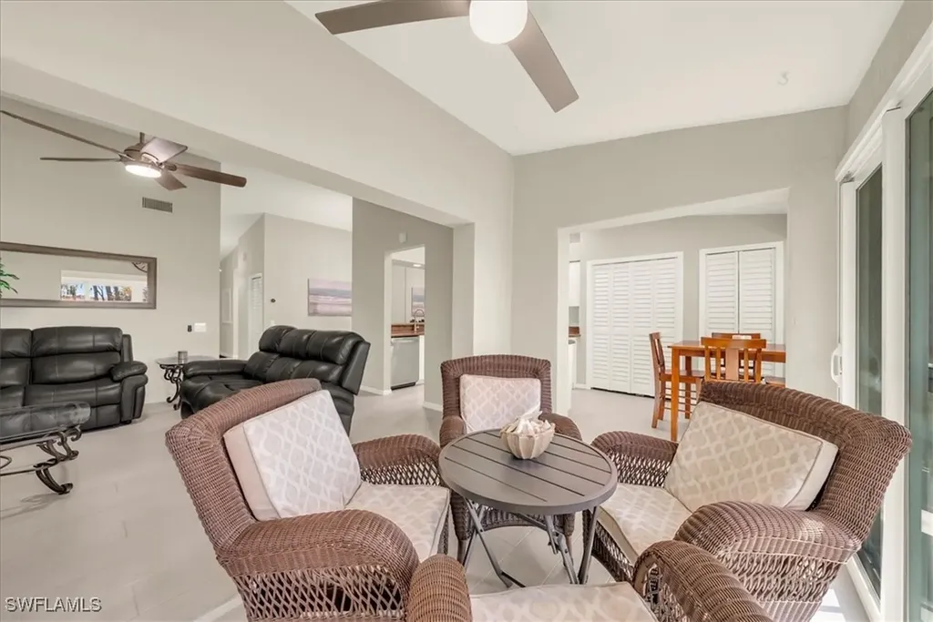 7320 Glenmoor Lane Naples FL 34104