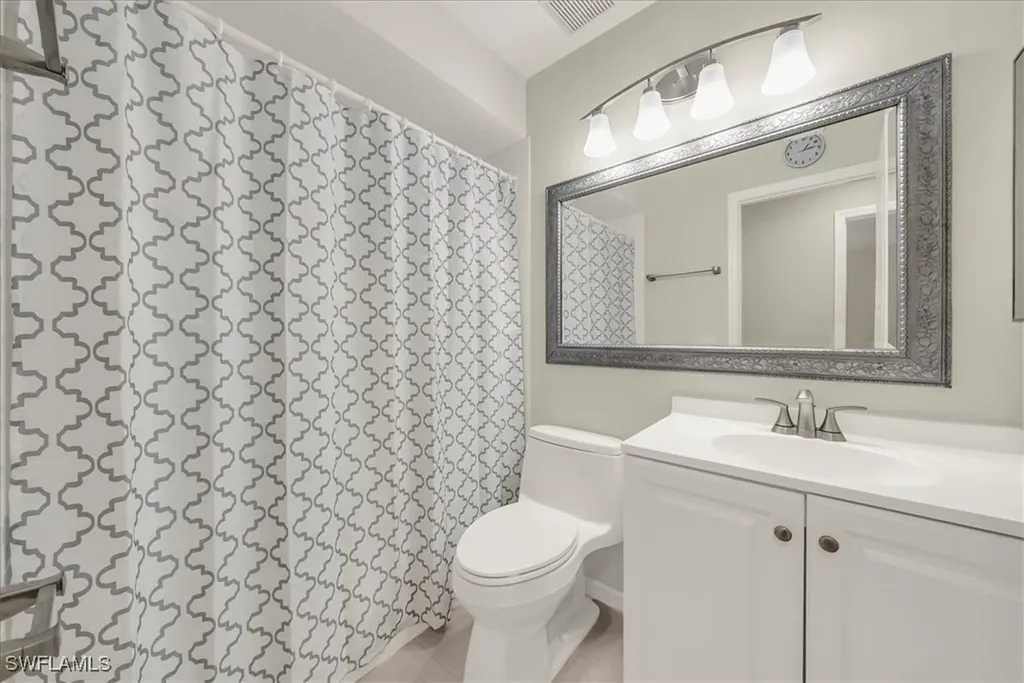 7320 Glenmoor Lane Naples FL 34104