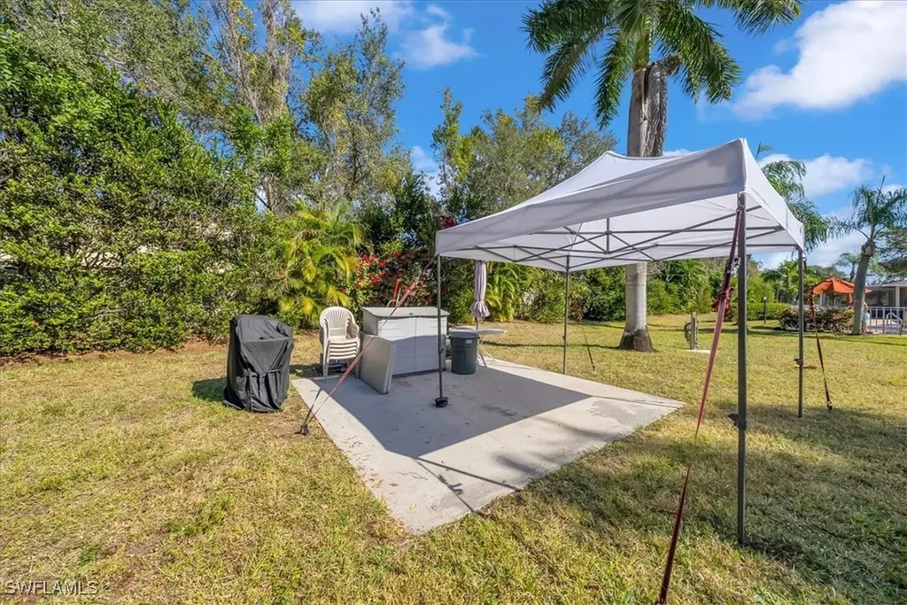 7320 Glenmoor Lane Naples FL 34104