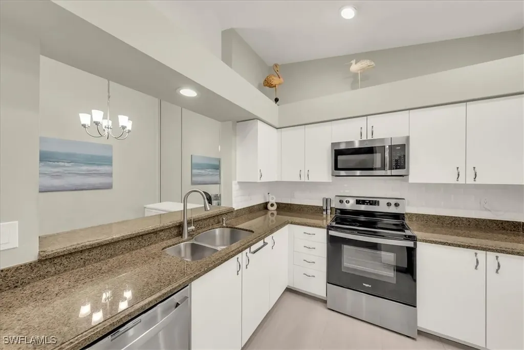 7320 Glenmoor Lane Naples FL 34104
