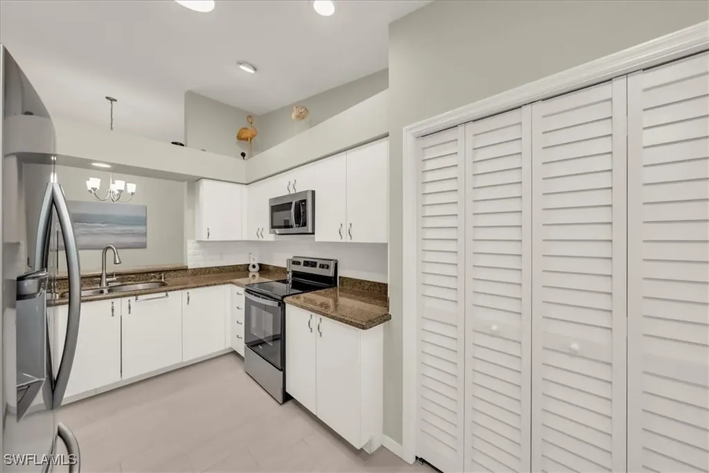 7320 Glenmoor Lane Naples FL 34104