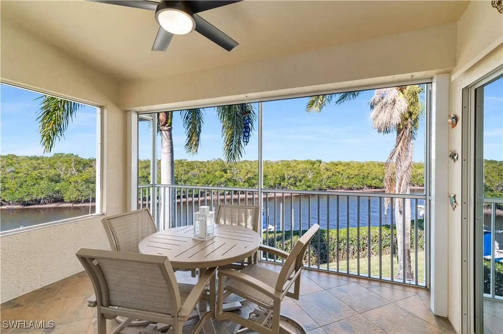 162 Newport Drive Naples FL 34114