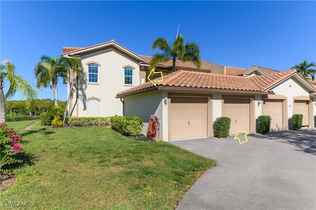 162 Newport Drive Naples FL 34114
