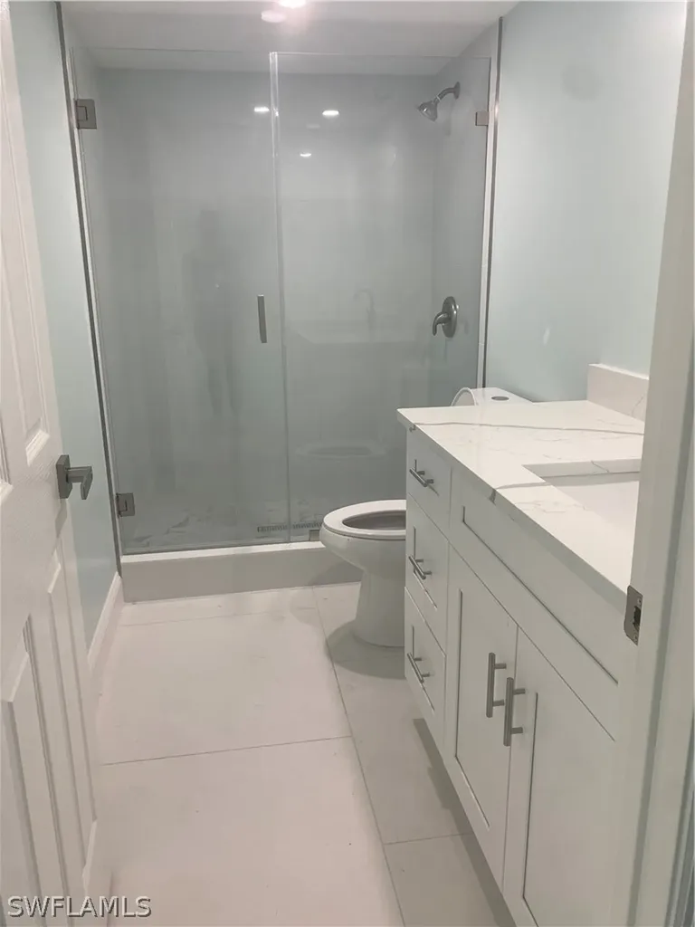 5 Bluebill Avenue Naples FL 34108