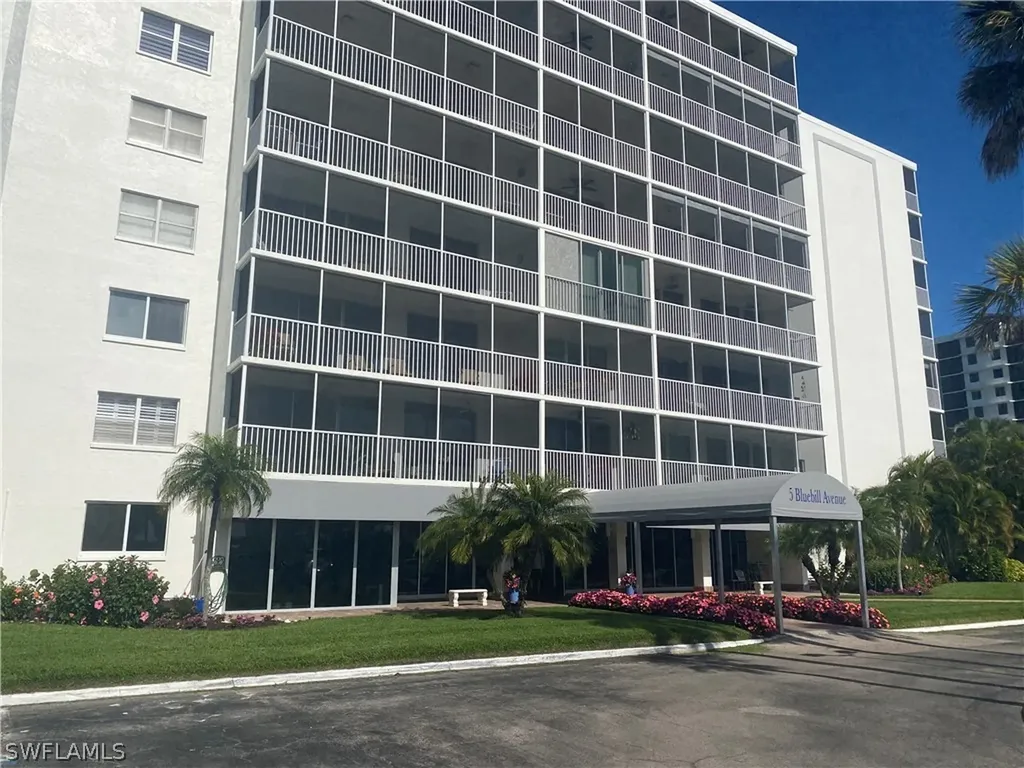 5 Bluebill Avenue Naples FL 34108