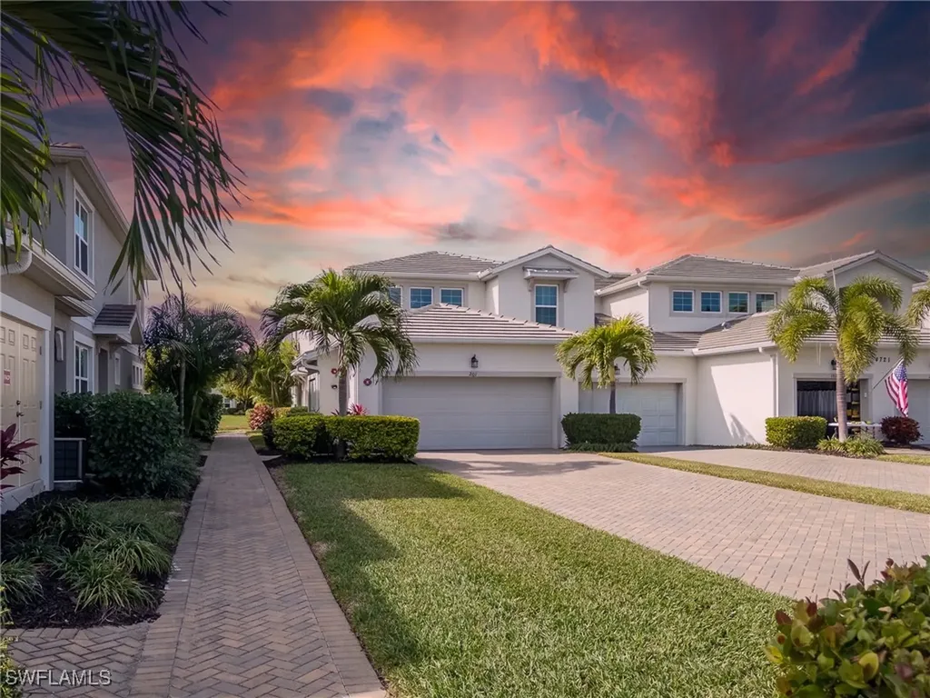 4721 Arboretum Circle Naples FL 34112