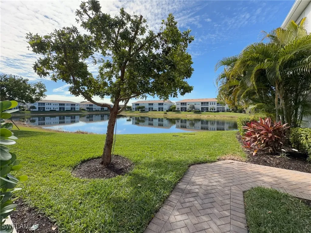 4721 Arboretum Circle Naples FL 34112