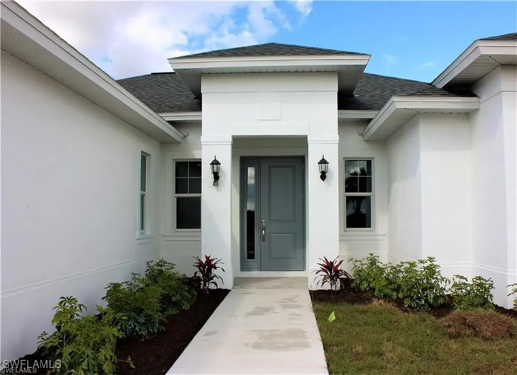2872 64th Avenue NE Naples FL 34120