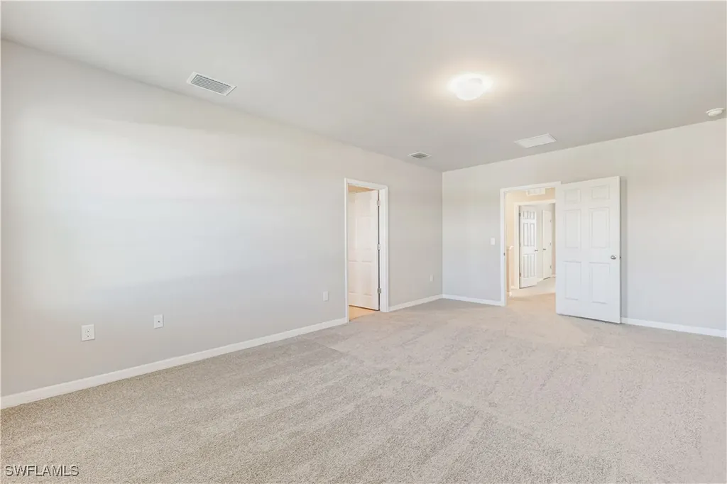 1401 NE 5th Place Cape Coral FL 33909